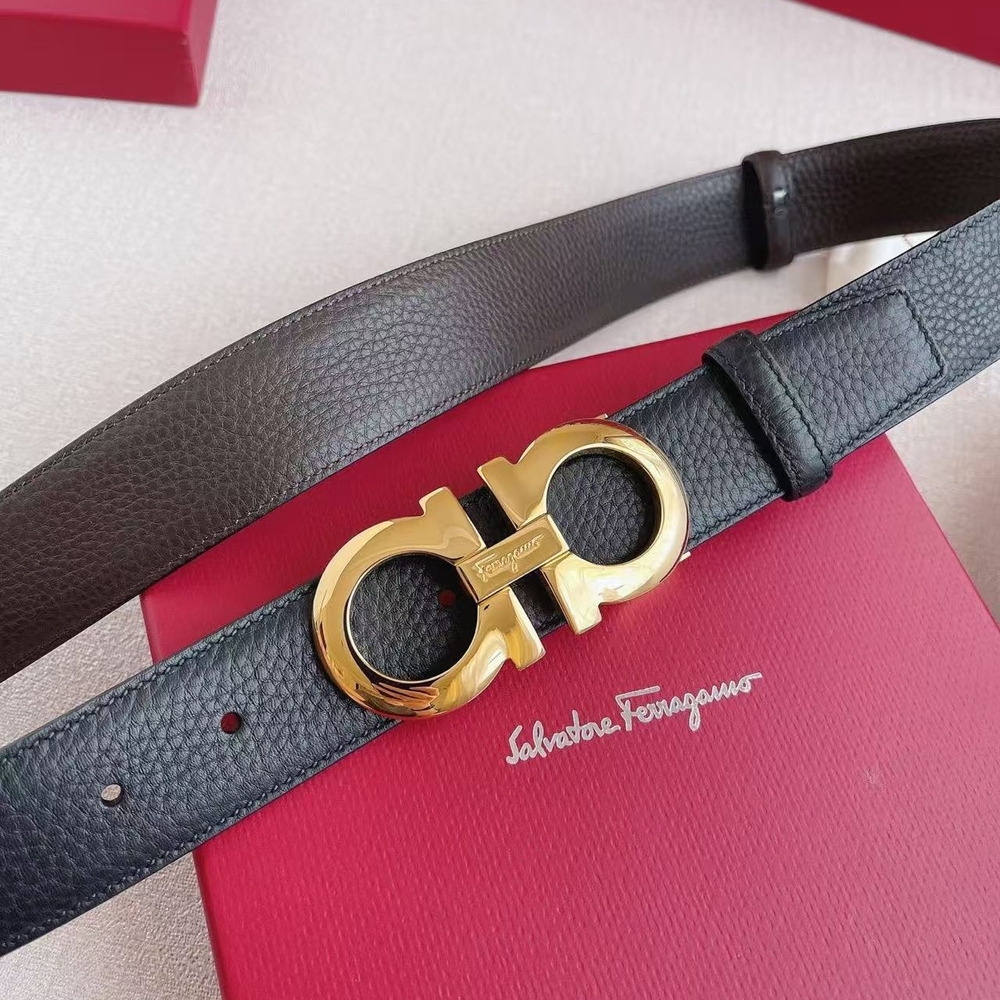 Salvatore Ferragamo Black Pebbled Leather Belt with Gold Double Gancini Buckle - Picture 3 of 8
